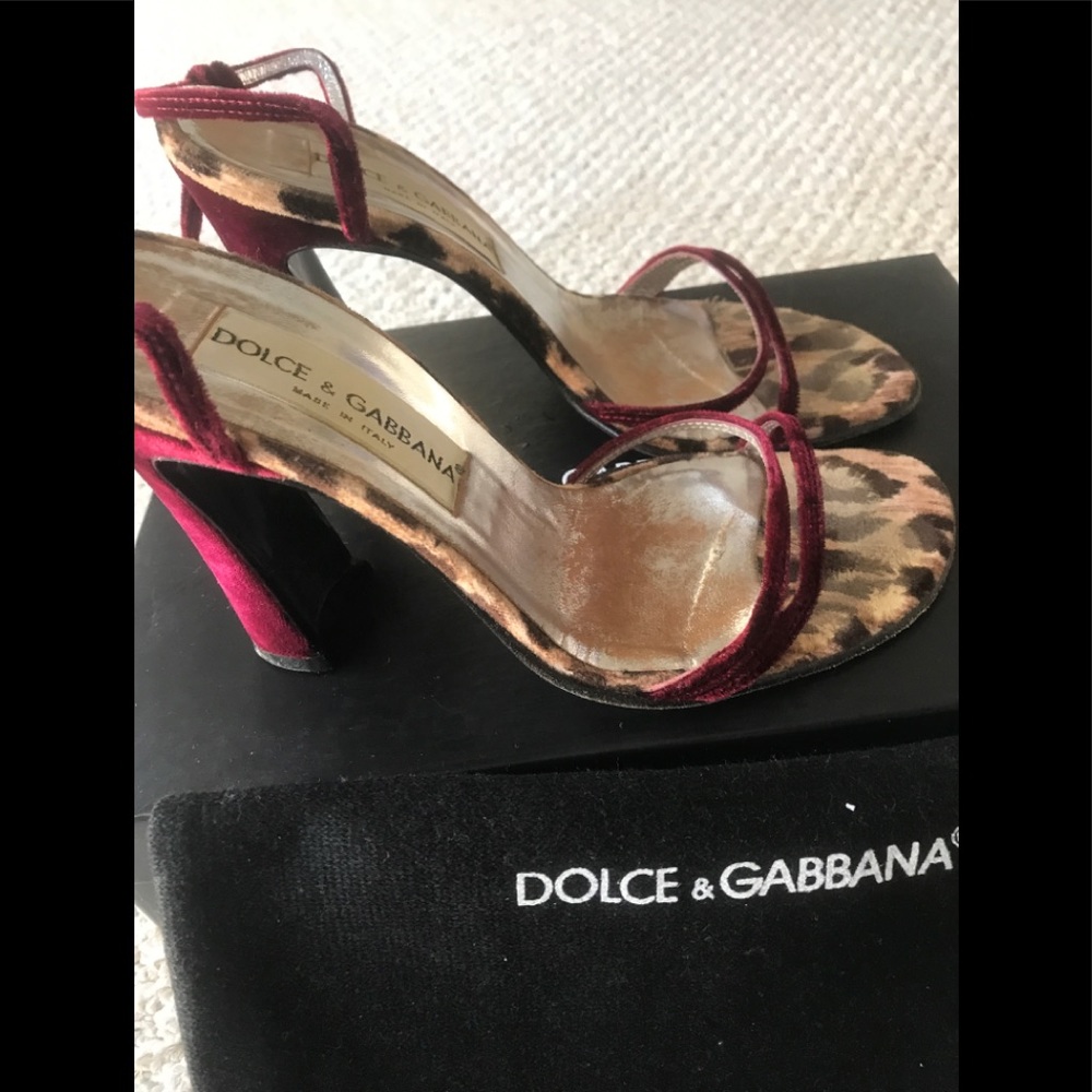 Dolce A& Gabbana Sandals View 2